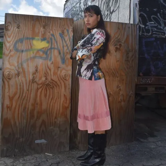 Ella Moss Pink Velvet Pleated Midi Skirt- 4 - Picture 3 of 8